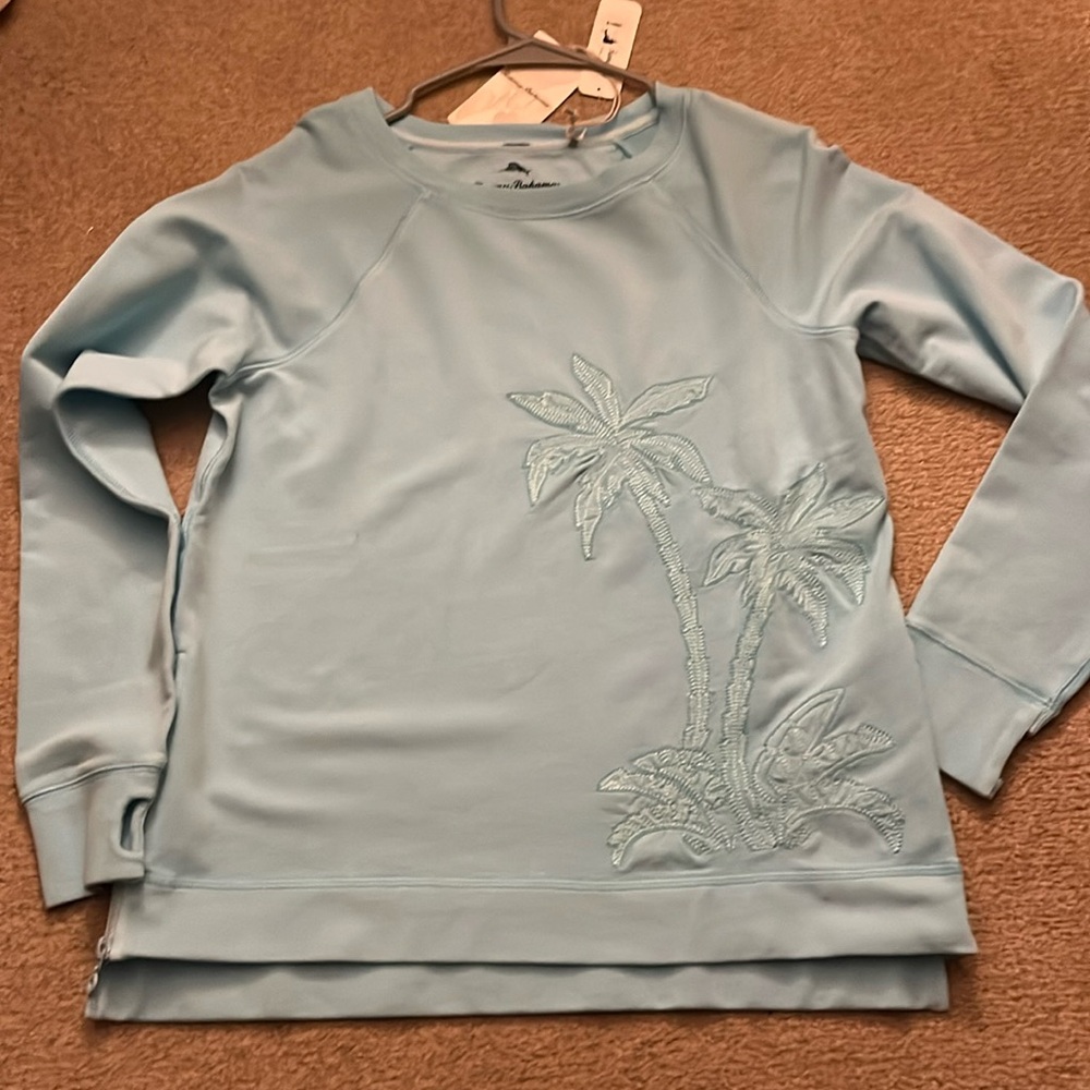 Womans Tommy Bahama top